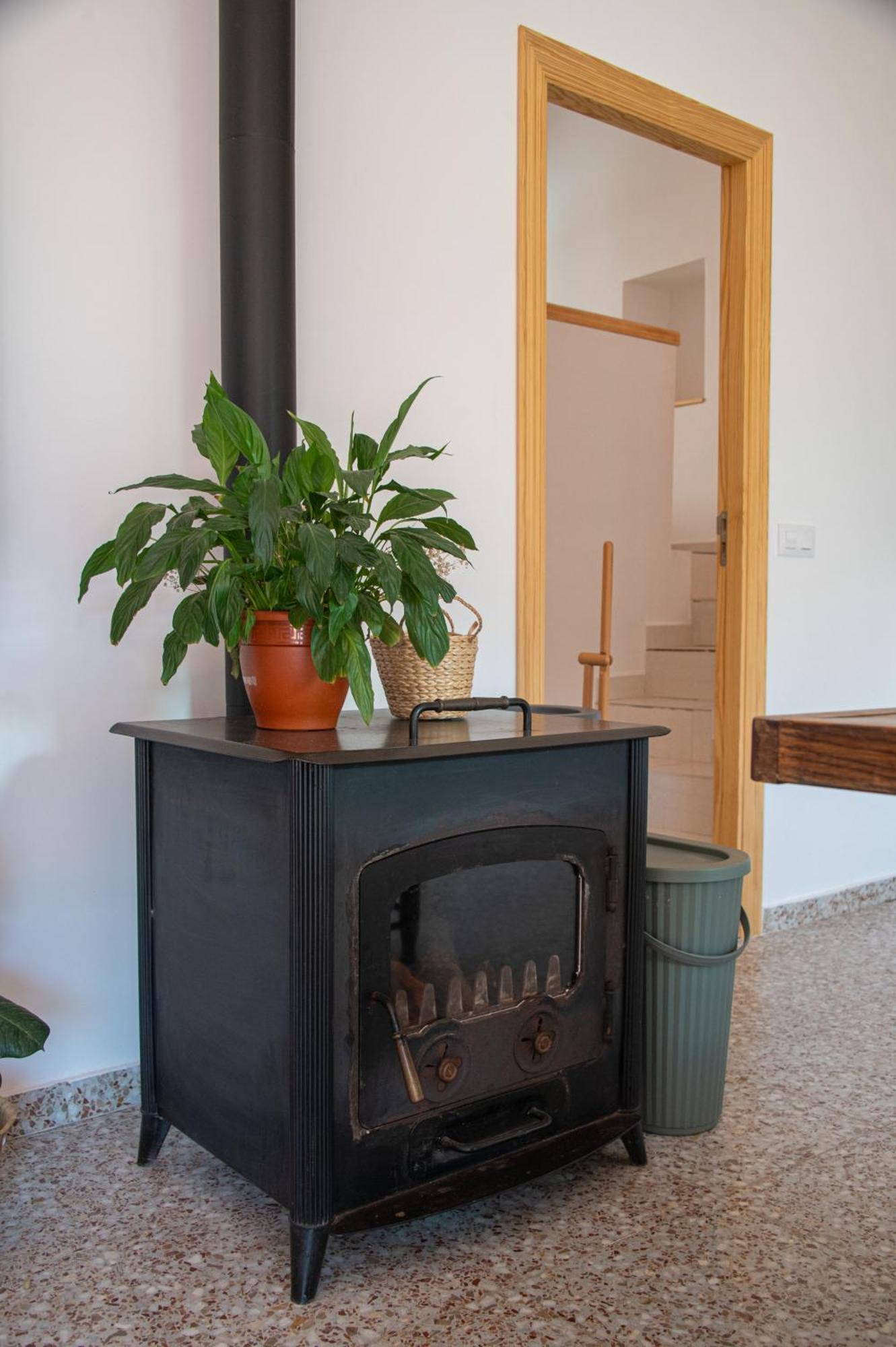 L'Almassera - Chimenea Y Montana Para Grupos En Aielo De Rugat Ayelo de Rugat 外观 照片